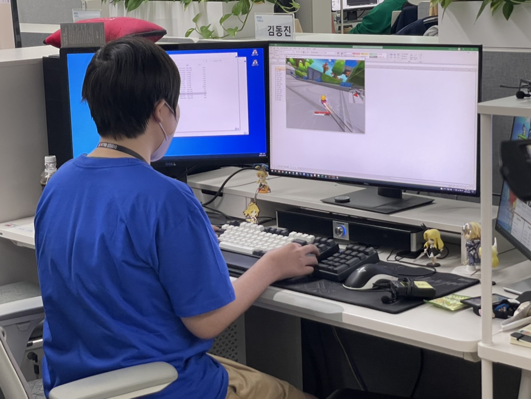 내 최애 게임에 내가 그린 아이템이?